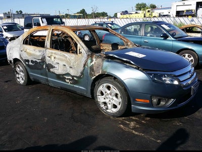 FORD FUSION SE 2011