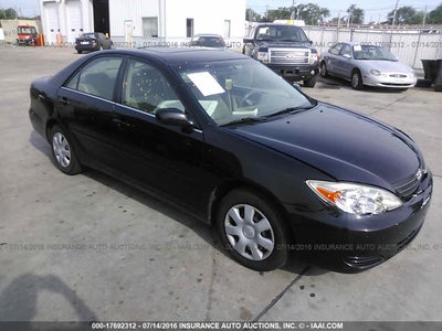 TOYOTA CAMRY 2002