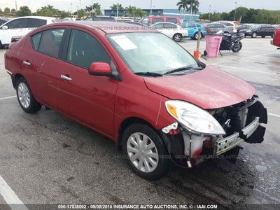 NISSAN VERSA 2013