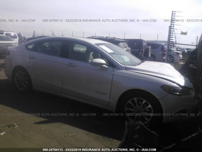 FORD FUSION HYBRID 2017