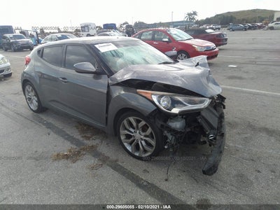 HYUNDAI VELOSTER 2013