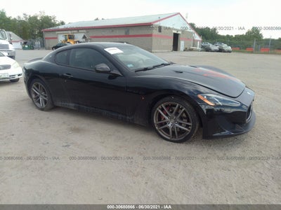 Maserati Granturismo 2013