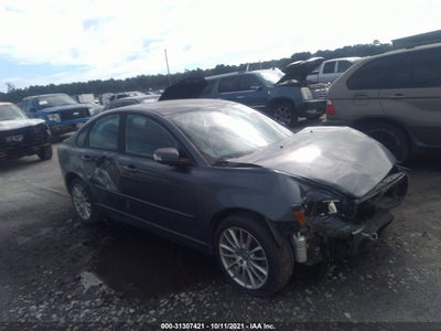 Volvo S40 2011