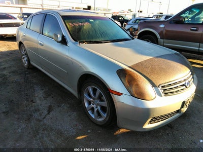 Infiniti G35 sedan 2005