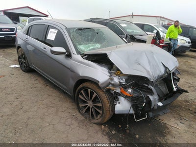 CHRYSLER 200 2014