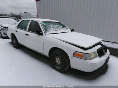 Ford Crown victoria 2011