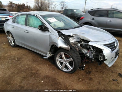 NISSAN ALTIMA 2015