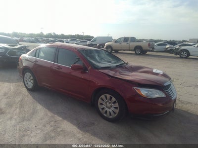 CHRYSLER 200 2013