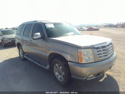 CADILLAC ESCALADE 2002