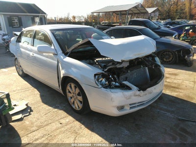 TOYOTA AVALON 2005