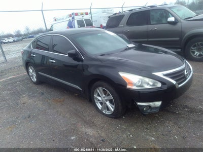 Nissan Altima 2015