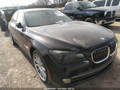 BMW 740I 2011