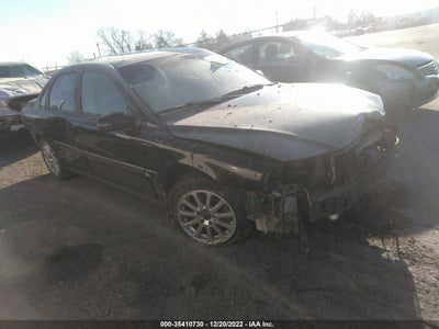 VOLVO S80 2001
