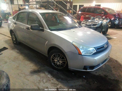 FORD FOCUS 2010