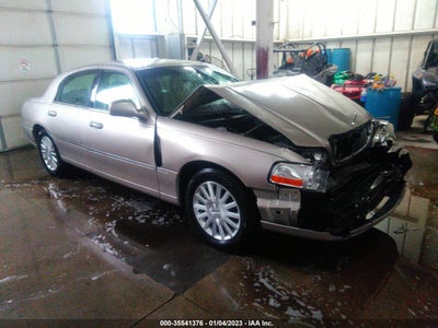 Lincoln Town car 2003