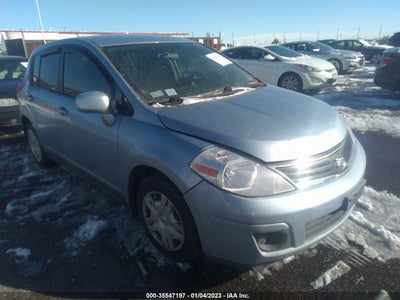 Nissan Versa 2011