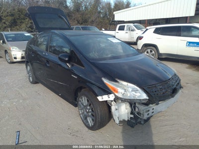 TOYOTA PRIUS 2013