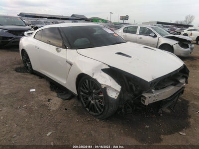 Nissan Gt-r 2016