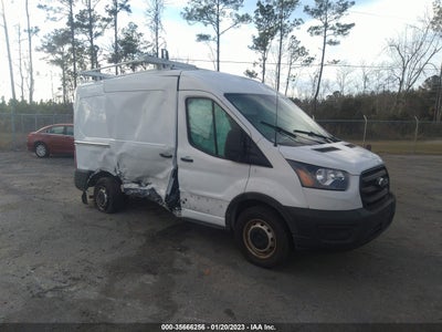 Ford Transit-250 2020