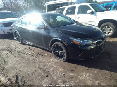 TOYOTA CAMRY 2016