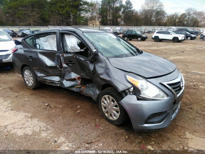 Nissan Versa 2016