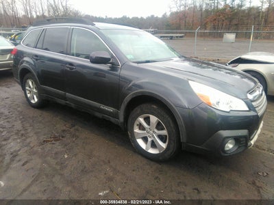 SUBARU OUTBACK 2013
