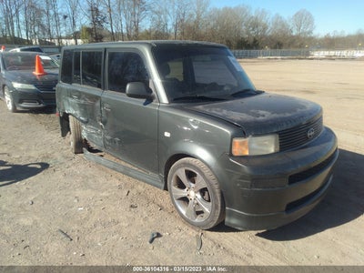 Scion Xb 2005