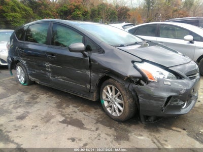 TOYOTA PRIUS V 2014