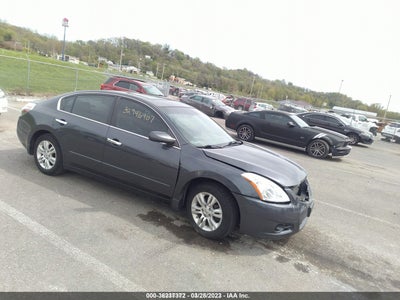 NISSAN ALTIMA 2010