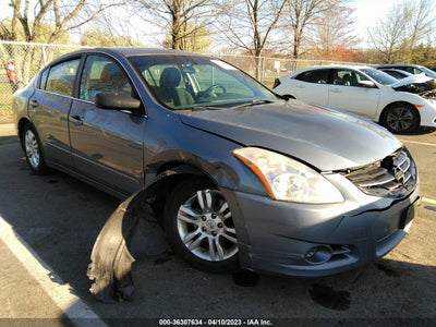 Nissan Altima 2010
