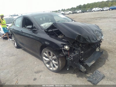 CHRYSLER 200 2015