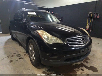 INFINITI JOURNEY 2008