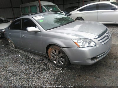 Toyota Avalon 2006