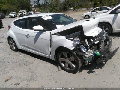 Hyundai Veloster 2012