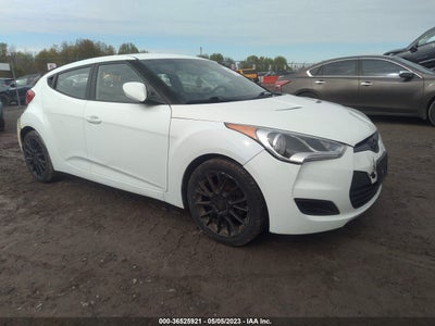 Hyundai Veloster 2013