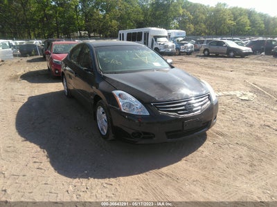 Nissan Altima 2012