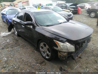 Nissan Maxima 2014