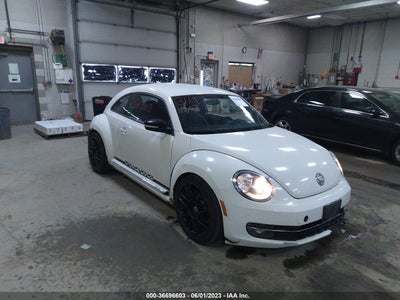 Volkswagen Beetle 2012