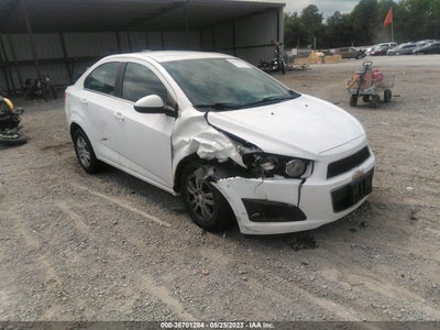 Chevrolet Sonic 2015