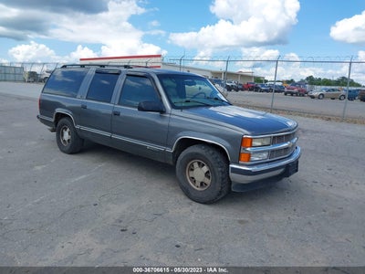 Chevrolet Suburban 1999