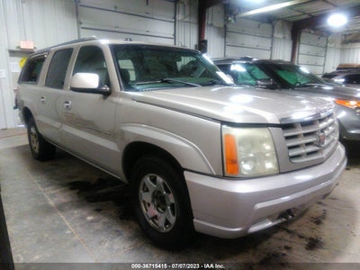 Cadillac Escalade esv 2004