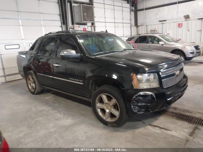 Chevrolet Avalanche 2011