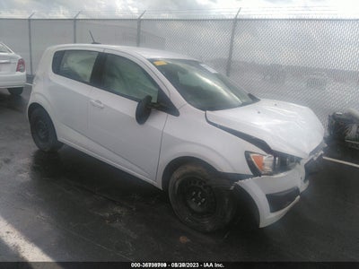 Chevrolet Sonic 2015