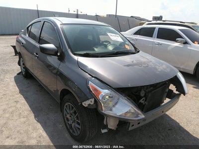 Nissan Versa 2018