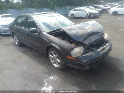 Nissan Maxima 2001