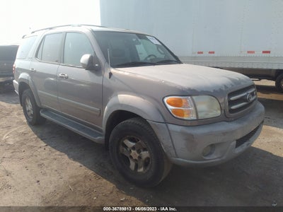 Toyota Sequoia 2001