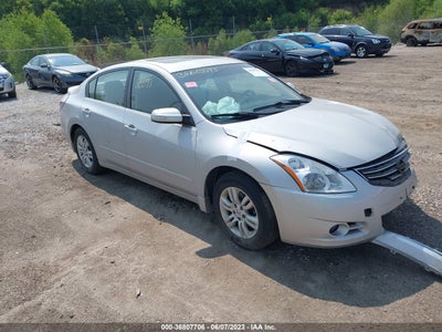 Nissan Altima 2011