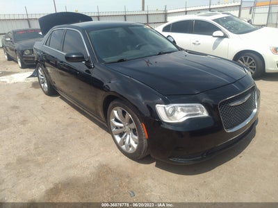 Chrysler 300 2018