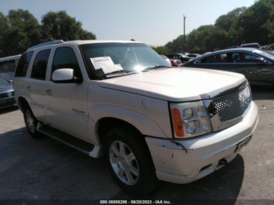 CADILLAC ESCALADE 2002