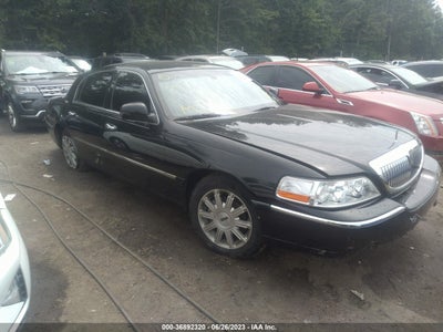 Lincoln Town car 2009